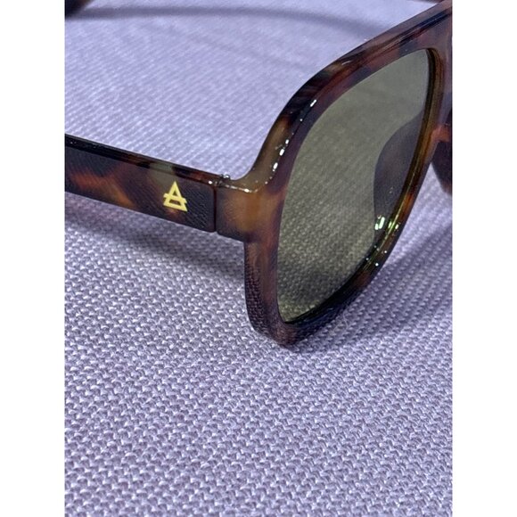 AIRE Whirlpool in Dark Tort & Khaki Tint One Size Nw Unisex Sunnies - Picture 12 of 16